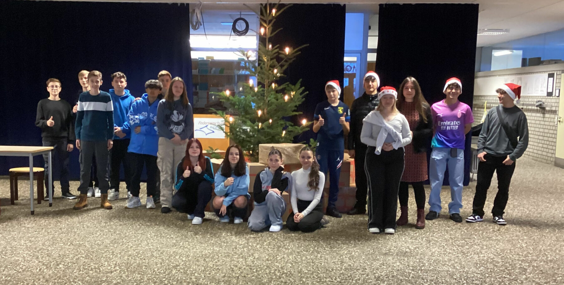 Johanniter-Weihnachtstrucker-Aktion – Freude Bescheren